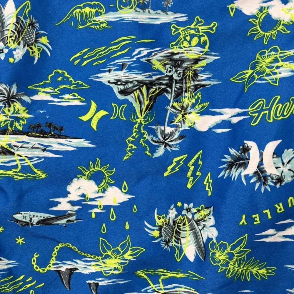 Hurley Boys Size 20/30 Neptune Blue Doodle Island Skulls Print Surf Board Shorts